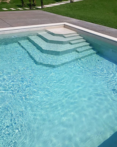 Almipoolgroup - Thumbnail