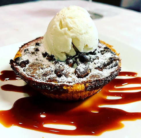 Heavenly Pies Pizza & Trattoria by null