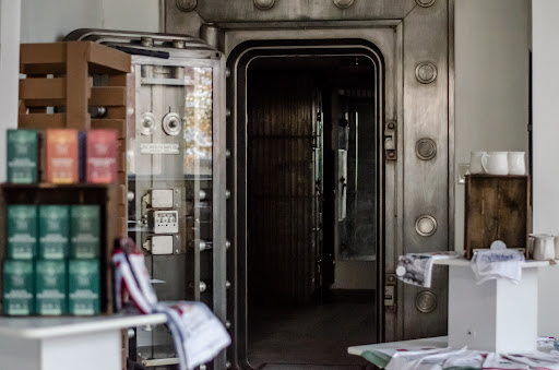 Vault Provisions