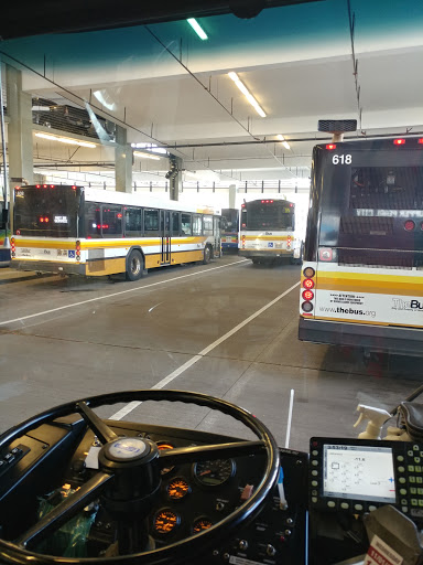 Alapaʻi Transit Center - Thumbnail