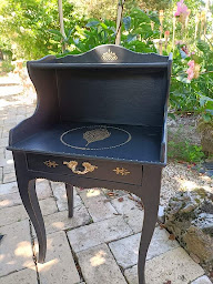 Photo n°16 de Sophie & Eléonore déco à Pierre-de-Bresse (Magasin de meubles d'occasion)