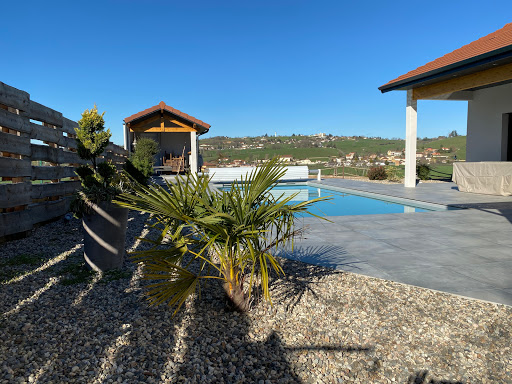 Photo de Design signature piscine à Neulise (42590)