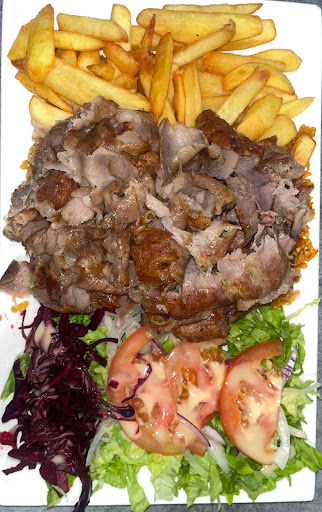 Photo 1 - Royal Hanches