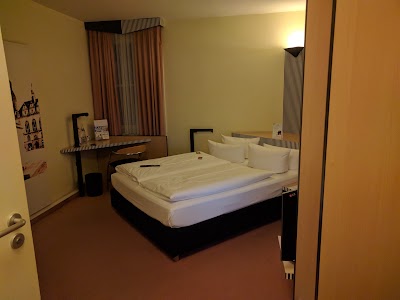 Photos of TRYP by Wyndham Halle