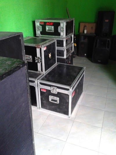 electronics-store