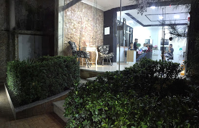 André Miguel Studio Hair