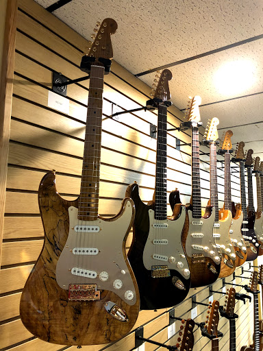 Willcutt Guitars Retail Shop - Thumbnail
