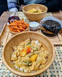 Photo n°15 de Afri Call Food Gare Lille Flandres - Restaurant Africain Lille à Lille (Restaurant de spécialités d'Afrique de l'Ouest)