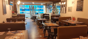 Photo n°49 de Restaurant le Bambou Bleu à Saint-Pierre (Restaurant)