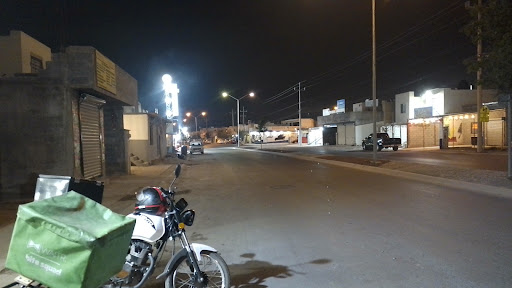 Tacos y hamburguesas MANUELITO