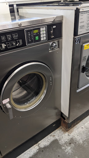 Skeet Club Laundry - Thumbnail