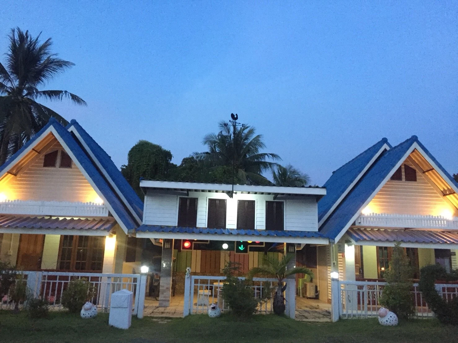 โรงแรมบุษบาอินน์ แอนด์ รีสอร์ท