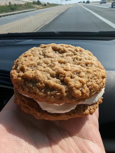 Crum Cakes Bakery - Thumbnail