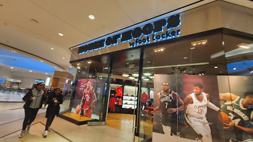 House of Hoops by Foot Locker Scarborough - Thumbnail