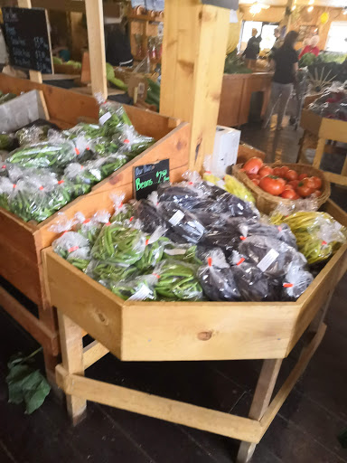 Lester's Farm Market - Thumbnail