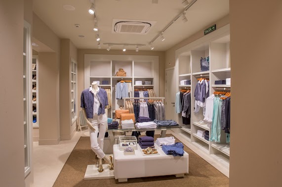 Massimo Dutti Outlet Igualada, Author: Massimo Dutti Outlet Igualada