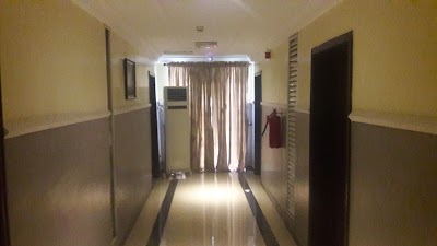 Photos of Greatwood hotels