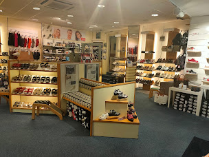 Photo n°2 de Ressemelage Parisien Sarl à Mulhouse (Cordonnier)