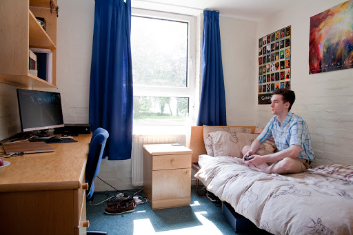 Darwin College - Visual