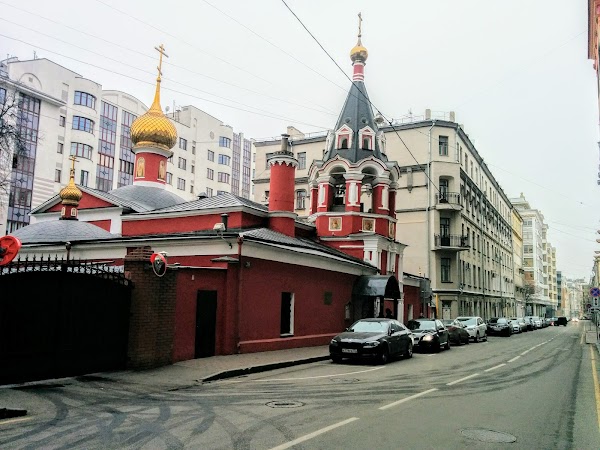 Храм Воскресения Словущего на Арбате, + 7 495 690-57-01, Филипповский пер., 20, 