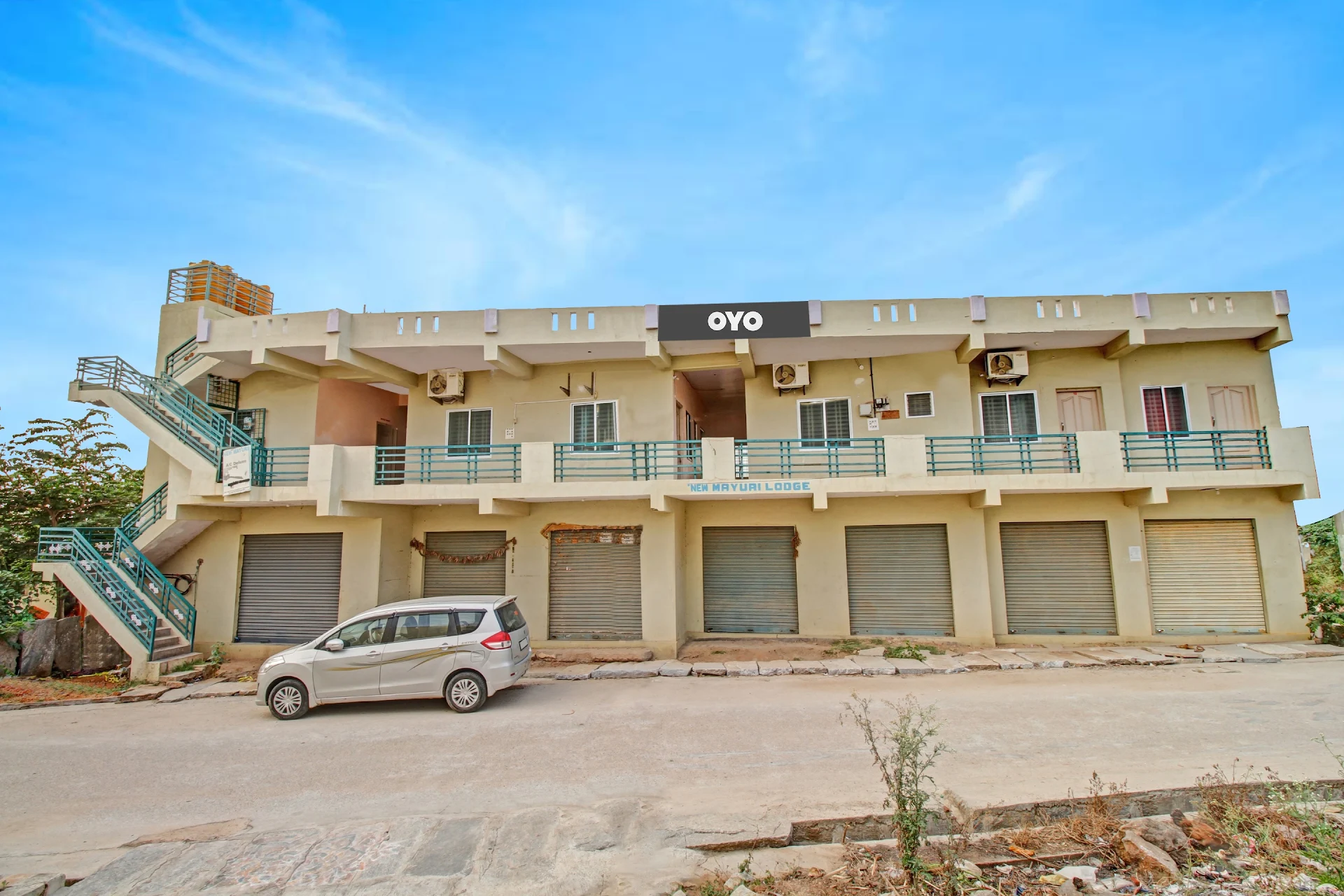 OYO Flagship 810634 New Mayuri Lodge