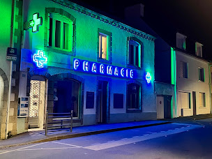 Photo n°4 de Pharmacie Boëdec à Coray (Magasin de fauteuils roulants)