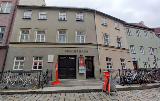 Brechthaus - Visual