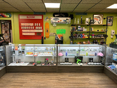 Photo of Earl and Tom's