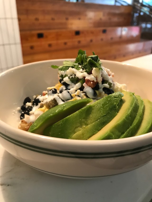 DropShot Coffee & Snack Bar