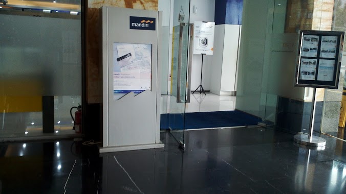 ATM Mandiri KCP Jakarta Graha Rekso, Author: Fadhlandi Naufan Zharfano