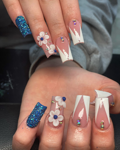 The Glamour Babe Lounge - Thumbnail