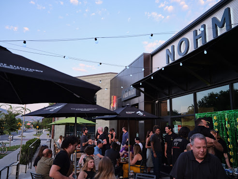 Bar Nohm by null