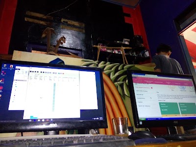 Photos of Queen Of V Net