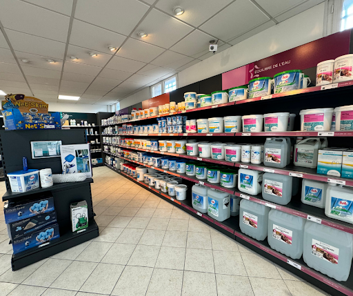 Photo de Piscines de France - Pisciniste Pierrelatte (26) - construction de piscine à Vinsobres (26110)