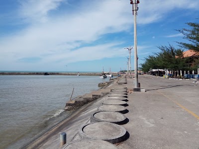 Photos of Pelabuhan Pasongsongan
