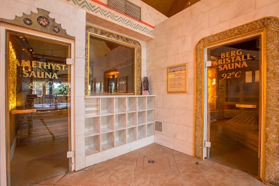 Photos of Crystal Palm Beach spa & leisure