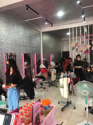 Henny Salon Malang (Cabang Kalpataru)