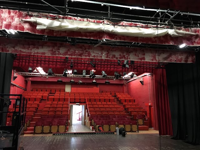 Theater Tinnenpot