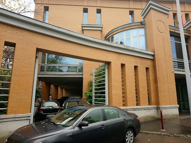 Mosque of Muslims in Hungary - Budapest Mosque