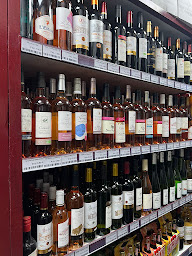 Photo n°5 de SARAL SHANU ALIMENTATION GÉNÉRALE RIA MONEYGRAM POINT RELAIS à Élancourt (Épicerie)