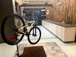 Photo n°19 de Normandie Cycles à Fleury-sur-Orne (Magasin de vélos d'occasion)