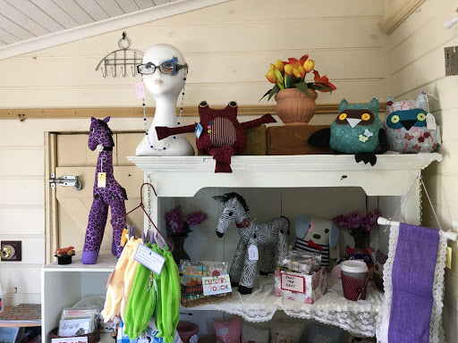 Logan Village Community Craft Cottage - Thumbnail