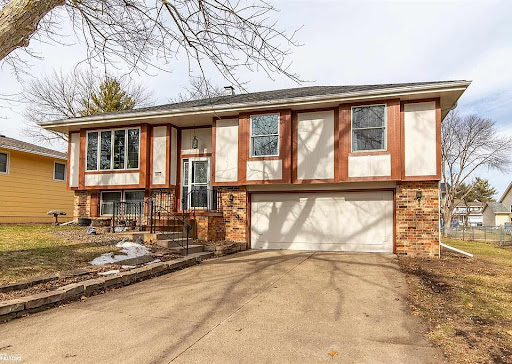 Sell My House Fast Des Moines | We Buy Houses in Des Moines - Thumbnail