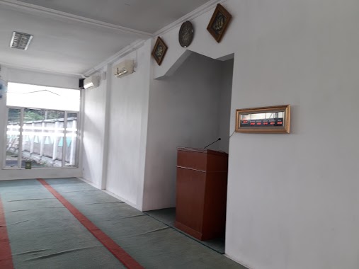 Kantor Pelayanan Pajak Pratama Cibitung, Author: Fajjar Jyulianto