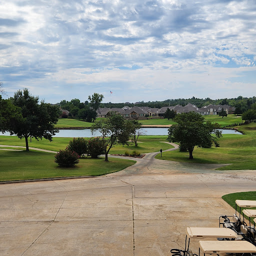 Oak Tree Country Club - Thumbnail