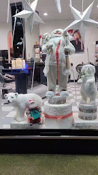 Photo n°8 de Studio MNG Coiffure à Ermont (Salon de coiffure)