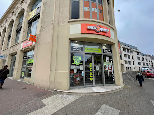 Photo n°14 de Cash Express Magasin d'occasions Multimédia, Image et Son, Téléphonie, Bijoux, Achat d'or à Évreux (Magasin de jeux vidéo)