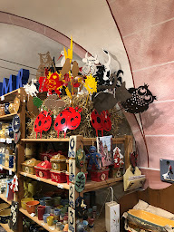 Photo n°4 de Witt Claude Poteries Cadeaux Brocante à Riquewihr (Magasin d'antiquités)