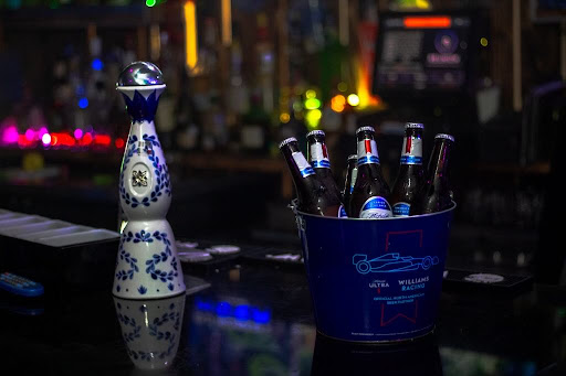 Reunion Bar - Visual