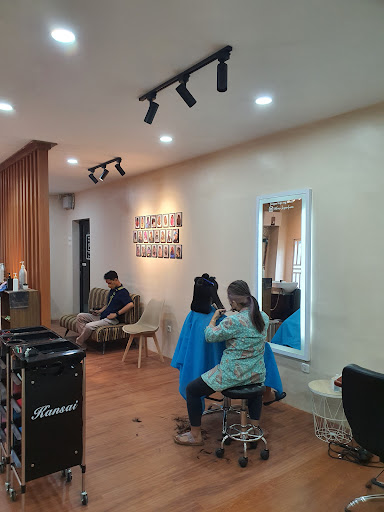 Salon Hair by Andrian